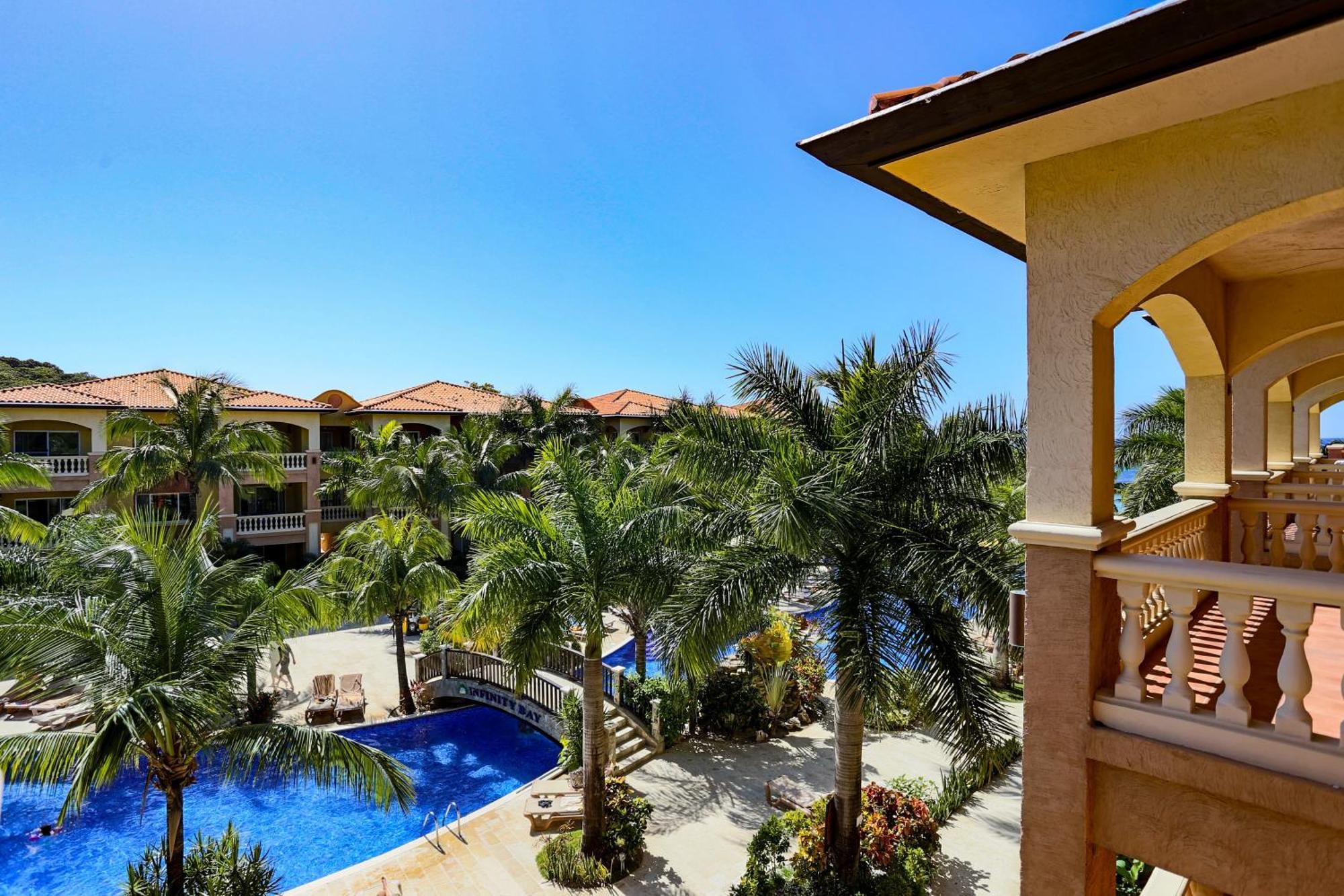 Infinity Bay Spa & Beach Resort West Bay Exterior foto