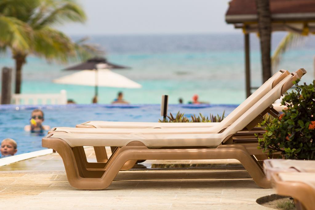 Infinity Bay Spa & Beach Resort West Bay Exterior foto