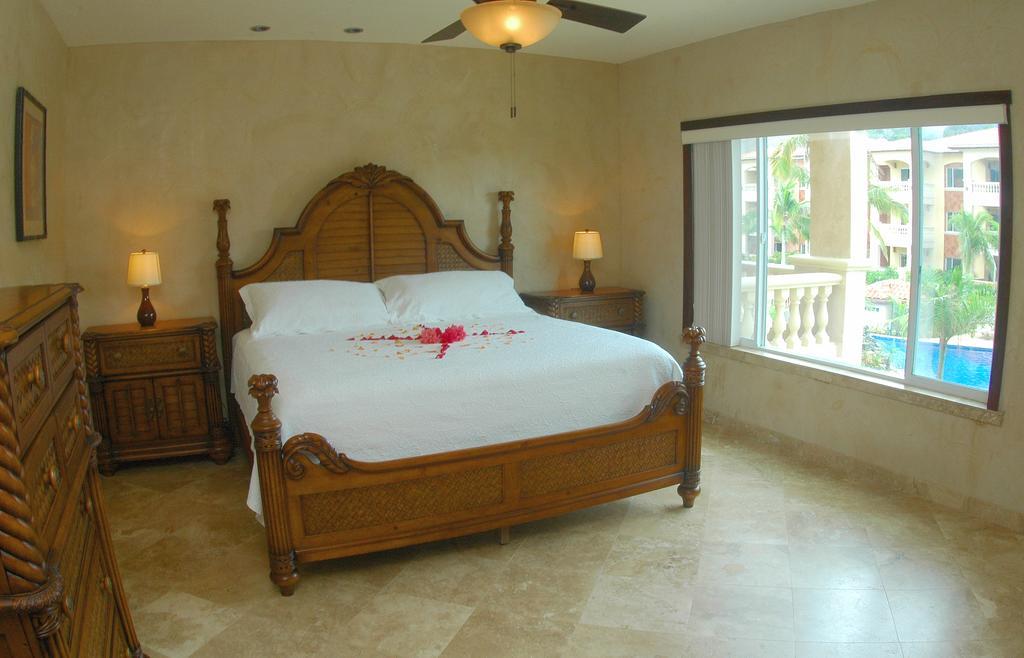 Infinity Bay Spa & Beach Resort West Bay Exterior foto